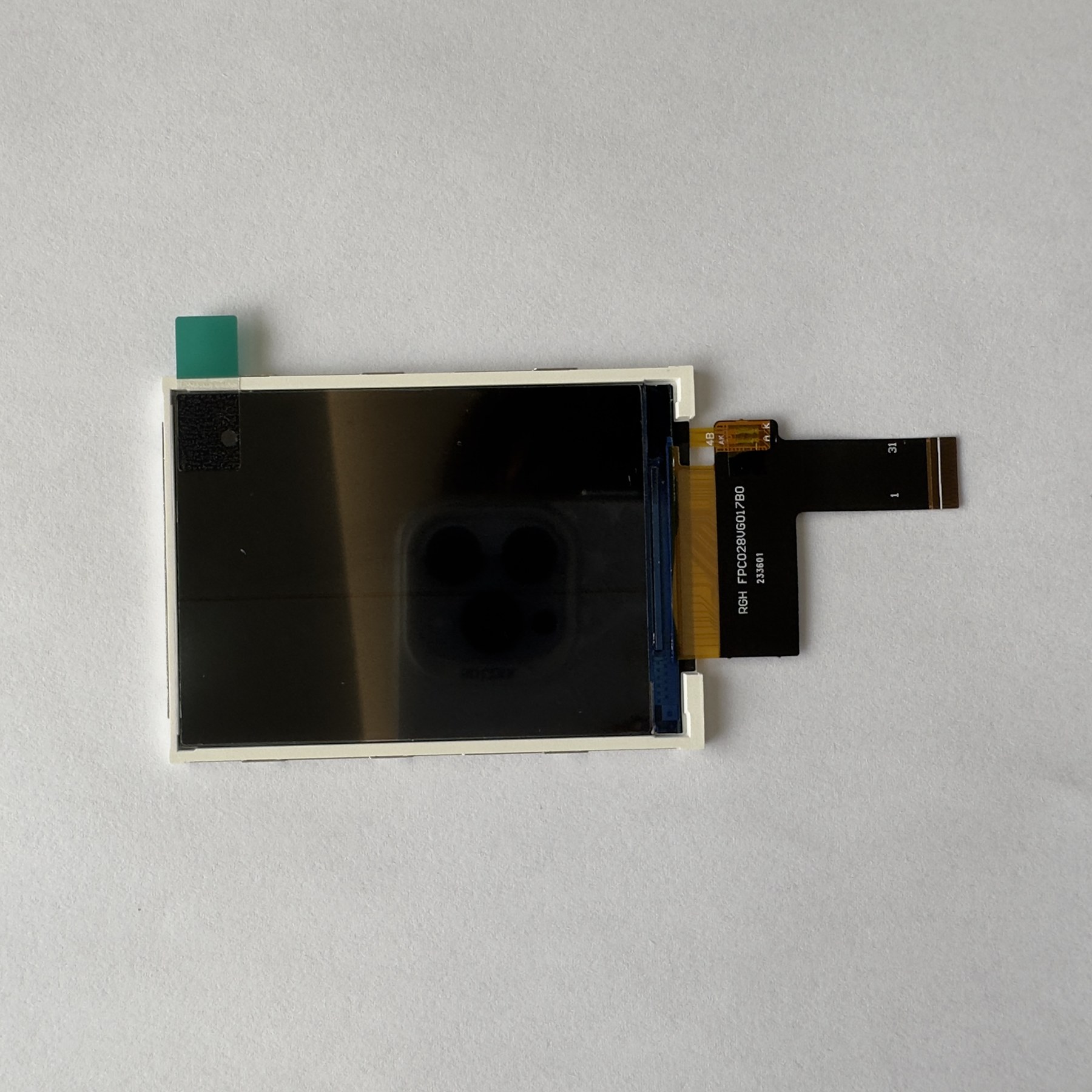 RT28VG017C display module